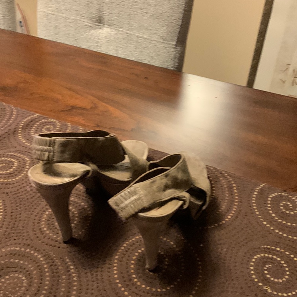 Diane von Furstenberg Suede Sandals